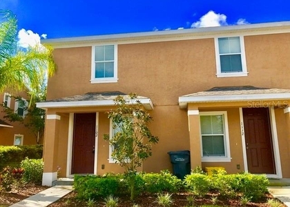 1102 Chelsea Drive - Photo 1