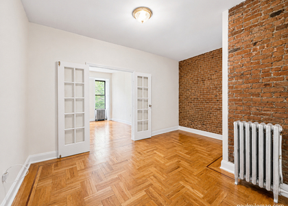 East 12th Street - Photo 1