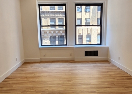 West 35th Street/ 7th ave - Photo 1