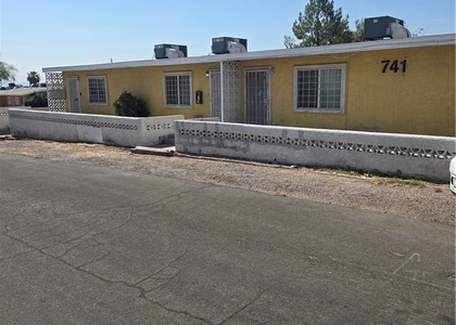 741 N 10th Street - Photo 1