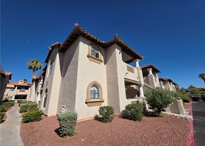 1407 Santa Margarita Street - Photo 1