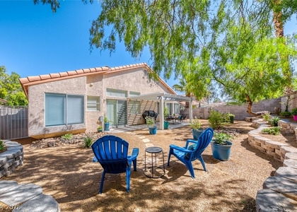 8421 Honeywood Circle - Photo 1