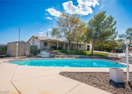 6990 W Richmar Avenue - Photo 1