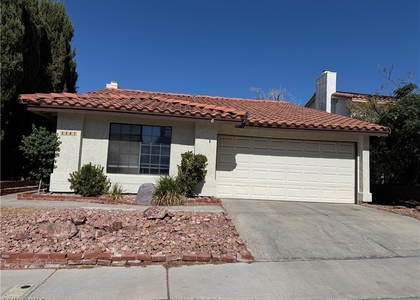 2507 Berwick Court - Photo 1