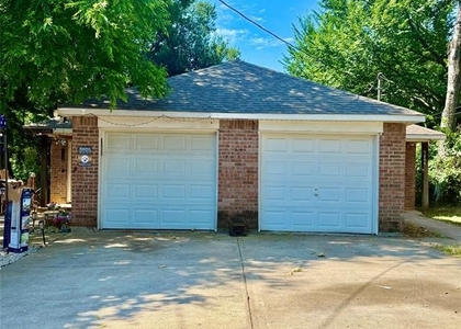 5004 Chapman Street - Photo 1