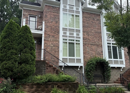 421 Spring Street - Photo 1