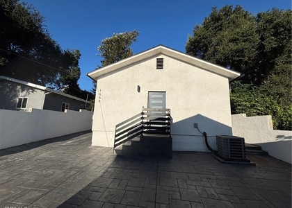 1668 Glen Avenue - Photo 1