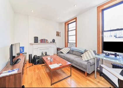 362 W 36th Street - Photo 1
