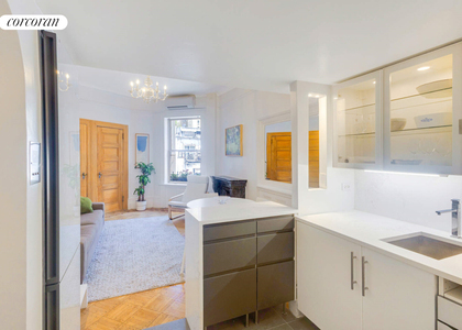 31 W 94th Street - Photo 1