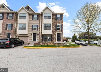 24 Shady Tree Court - Photo 1