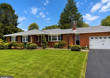 101 Park Drive - Photo 1
