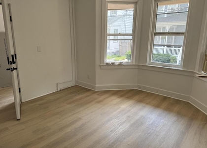 37 Bank Street - Photo 1