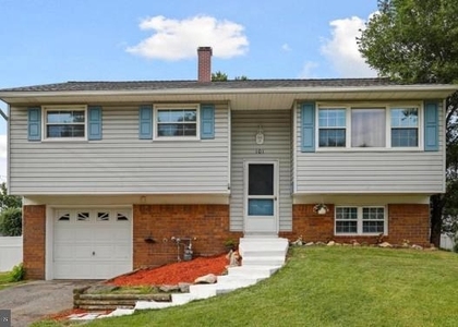 101 Crest Avenue - Photo 1