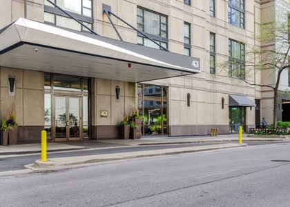 401 E Ontario Street - Photo 1