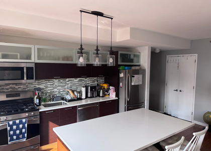 353 East 104th Street, New Yor - Photo 1