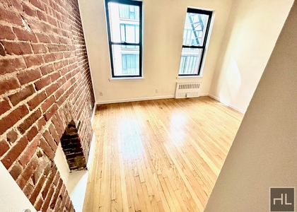 East 84 Street - Photo 1