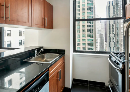 Maiden Lane - Photo 1
