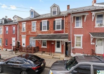 528 N Mohr Street - Photo 1