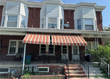 2104 Glendale Avenue - Photo 1