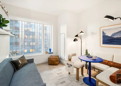 10th Avenue - Photo 1