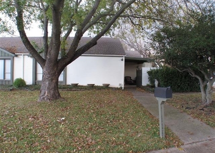 10406 Shadow Bend Drive - Photo 1