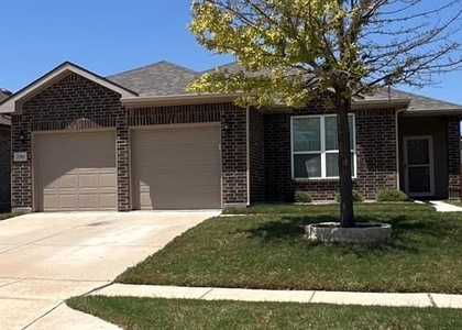 1701 Quail Springs Circle - Photo 1