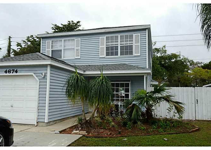 4674 Lakeside Circle - Photo 1