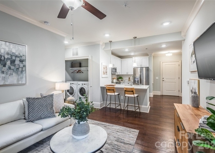 511 Queens Road - Photo 1