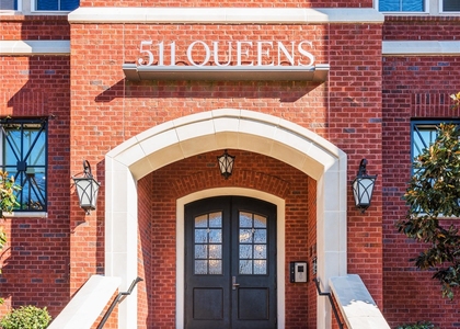 511 Queens Road - Photo 1