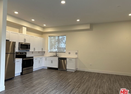 11115 Mccormick Street - Photo 1