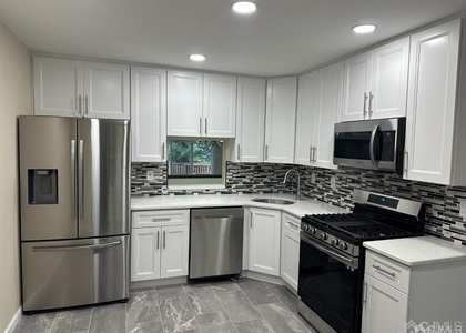 59 Goodwin Drive - Photo 1