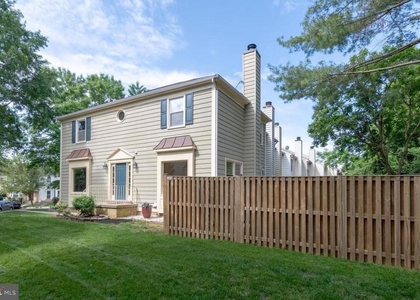 6120 Old Brentford Court - Photo 1