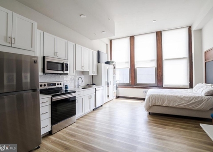 1300 S 19th Street - Photo 1