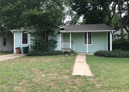 210 W 55th St - Photo 1