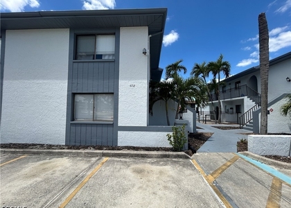 4712 Se 5th Place - Photo 1