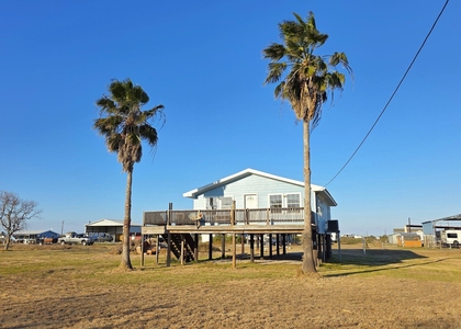 405 Blue Water Boulevard - Photo 1
