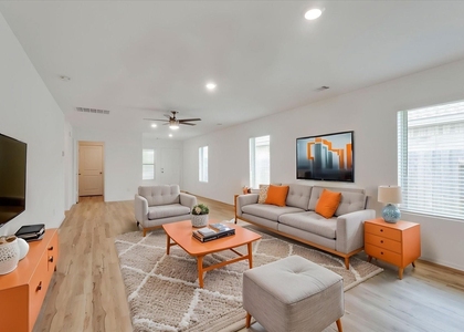 7814 Switchgrass Creek Dr - Photo 1