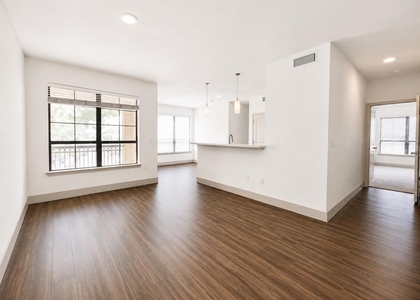 2222 Smith Street - Photo 1