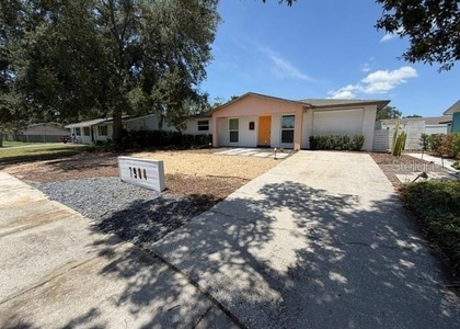 7904 Woodvine Circle - Photo 1
