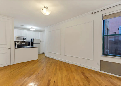 226 East 70th Street - Photo 1