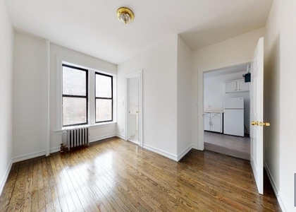 1427 York Avenue - Photo 1