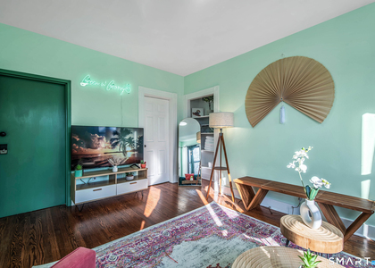 31 Canner Street - Photo 1