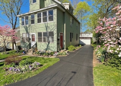 11 Roberts Street - Photo 1