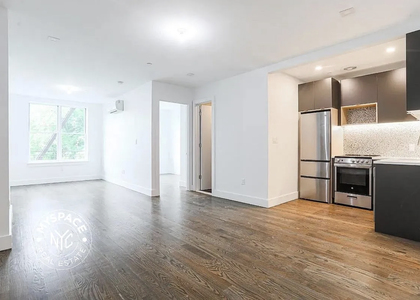 244 Hawthorne Street - Photo 1