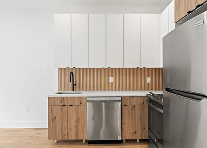 147 Stanhope Street - Photo 1