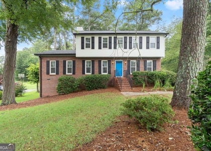 3220 Casteel Road Ne - Photo 1