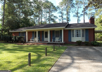 404 Marvin Avenue - Photo 1