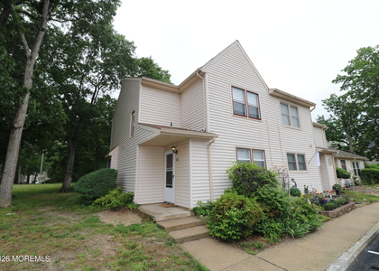 32 Pin Oak Lane - Photo 1