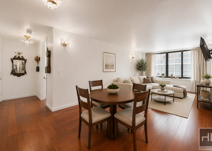 West 61st Street - Photo 1