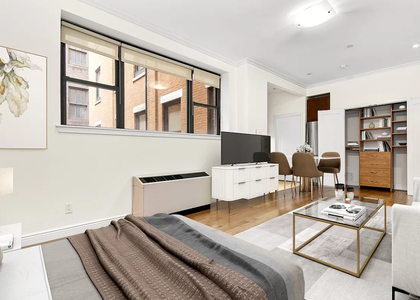7th Avenue - Photo 1